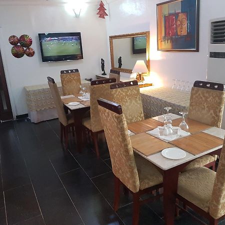 Adna Hotel Limited Лагос Екстериор снимка